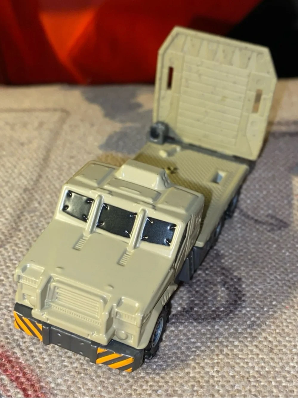 MATCHBOX JURASSIC WORLD DINO TRANSPORTERS